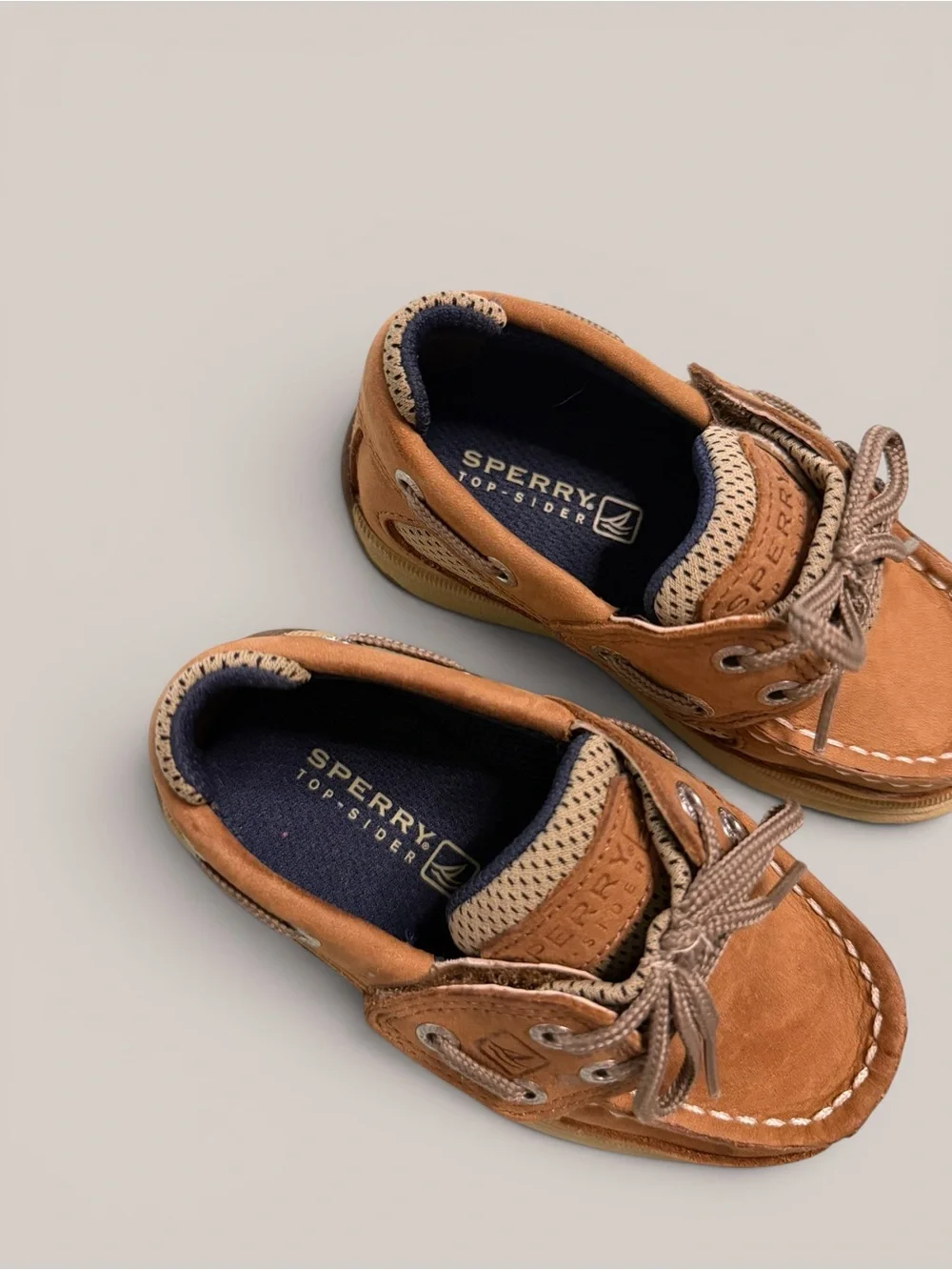 Sperry Top Sider brown leather boat shoes kids 5.5M